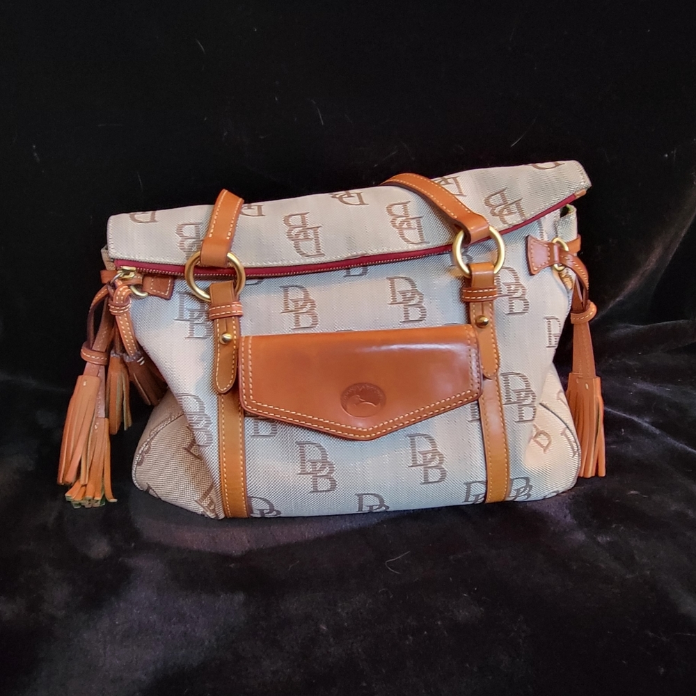 Dooney & Burke Smith Bag